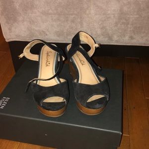 3 for 25 🙌🏻 Splendid black suede platform sandals